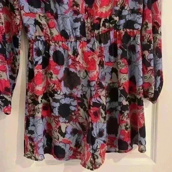 Leith‎ Floral Romper - Picture 6 of 7